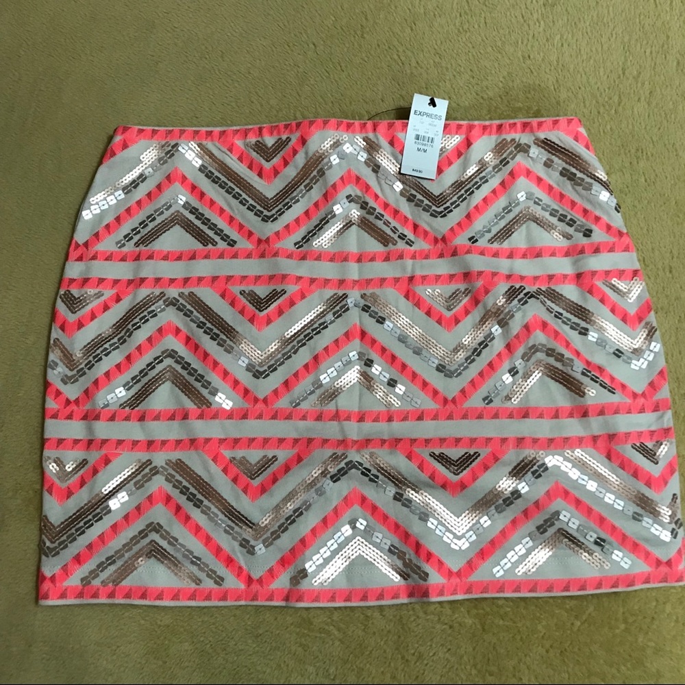 Express skirt - Picture 2 of 3